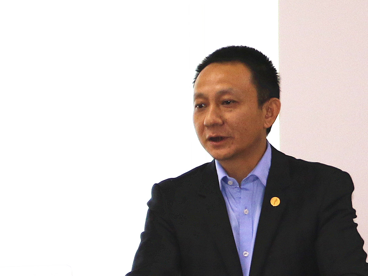 湖畔公學(xué)，精英教育