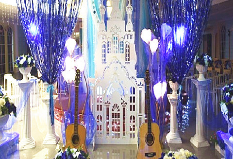 遠恒佳國際教育城期末展演“蛻變、成長”