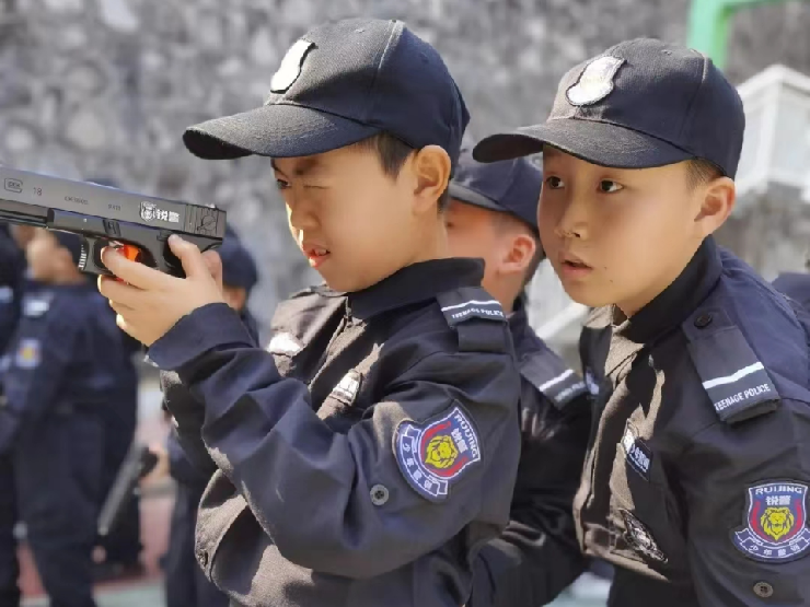 2021遠恒佳少年警訓冬令營-逐夢共成長，特警少年齊上線~