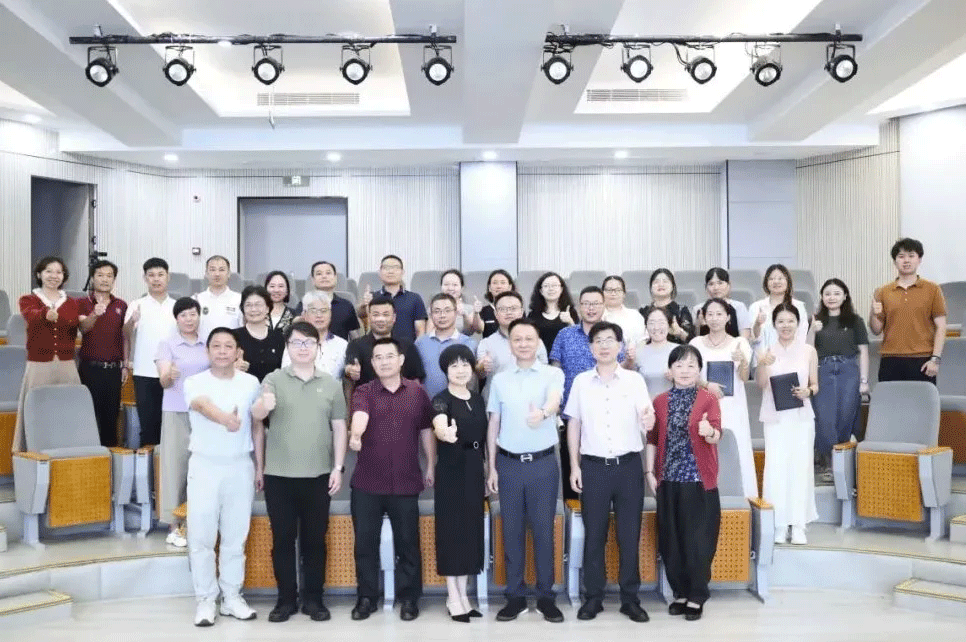 課程改革風(fēng)云起，品質(zhì)提升路徑新